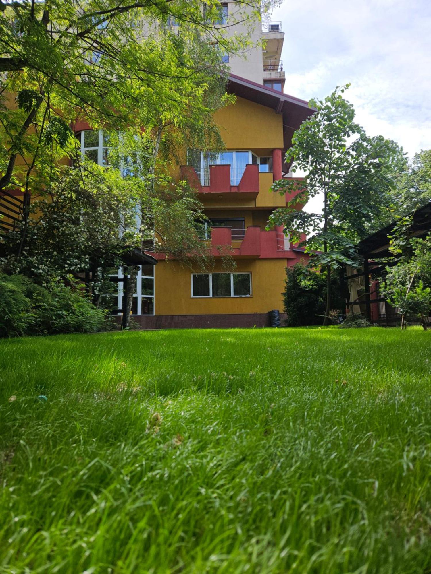 Simple Villa Rooms National Arena Self Check In Бухарест Екстер'єр фото
