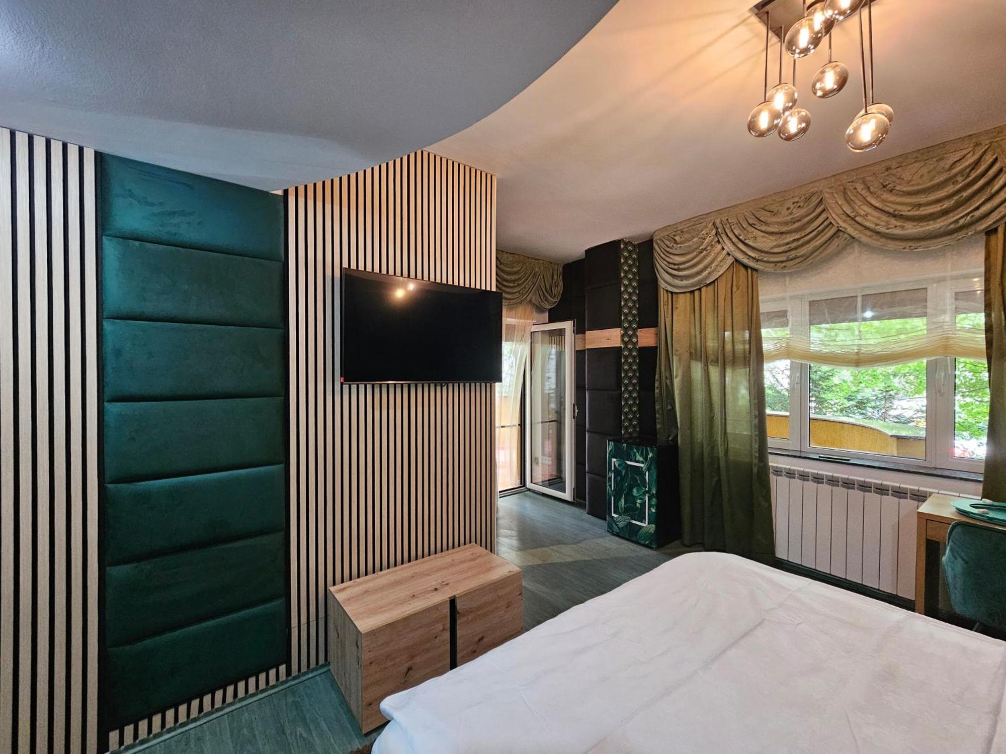 Simple Villa Rooms National Arena Self Check In Бухарест Екстер'єр фото