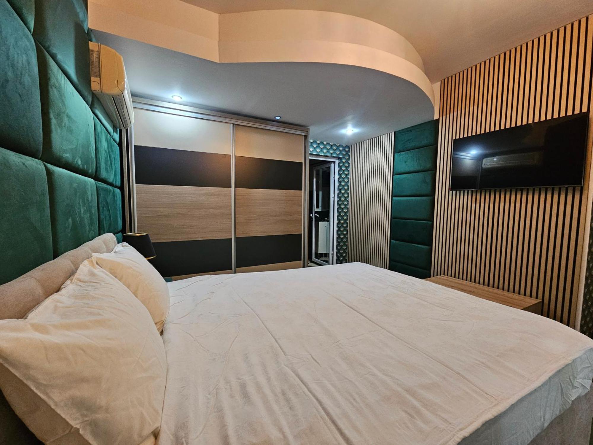Simple Villa Rooms National Arena Self Check In Бухарест Екстер'єр фото