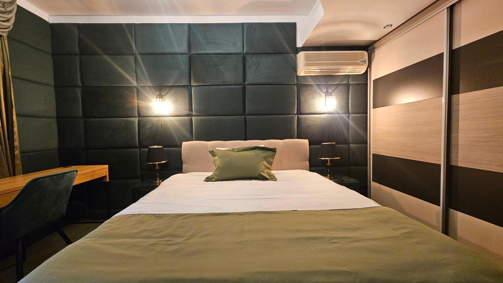 Simple Villa Rooms National Arena Self Check In Бухарест Екстер'єр фото